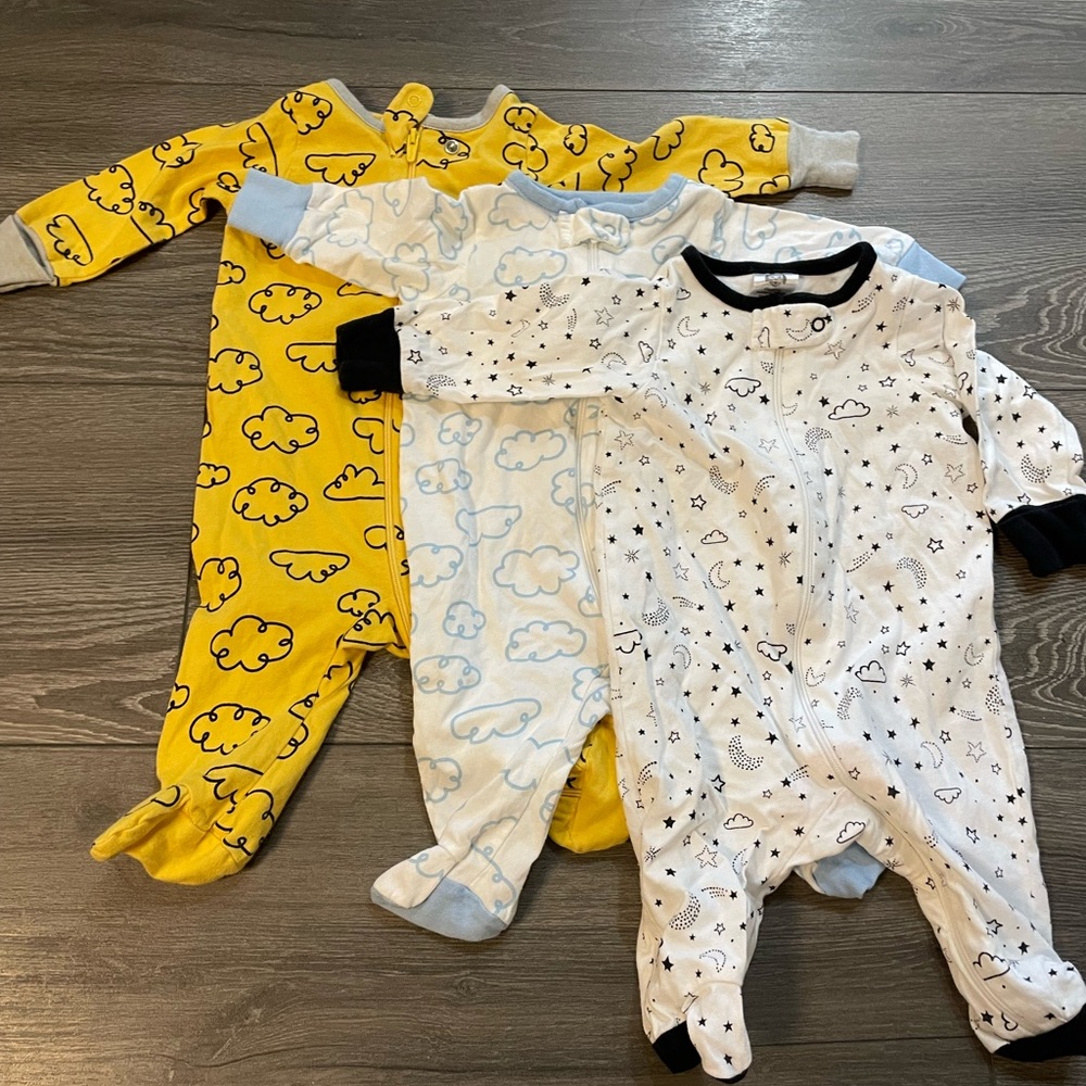 Baby clothes - 3 for $18 - mint condition